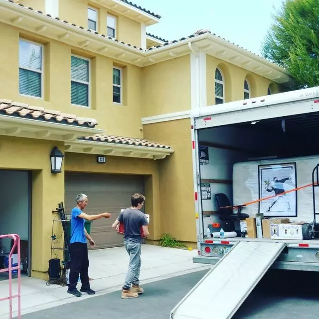 Laaks Moving Services
