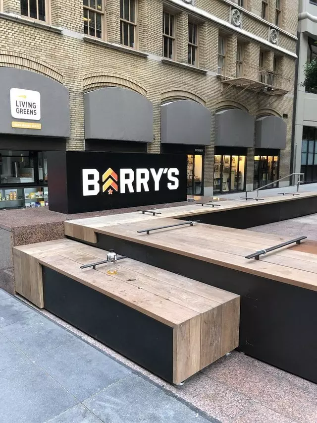 Barry&apos;s FiDi