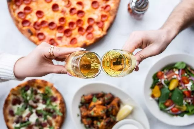 Amici’s East Coast Pizzeria