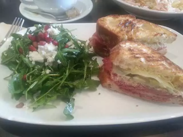 Darwin Cafe
