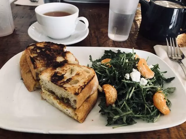 Darwin Cafe