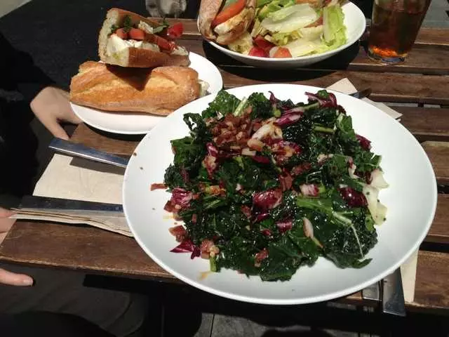 Darwin Cafe