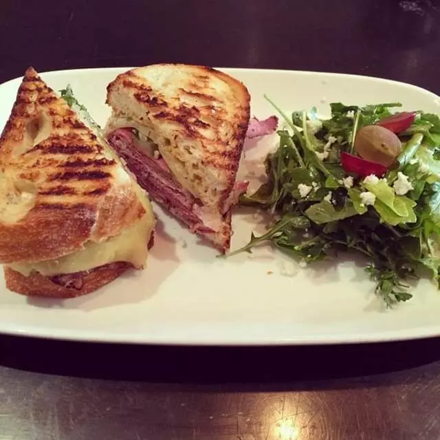 Darwin Cafe