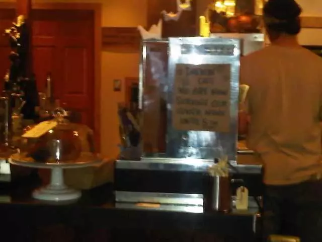 Darwin Cafe
