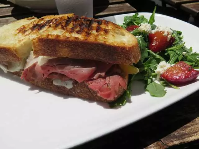Darwin Cafe