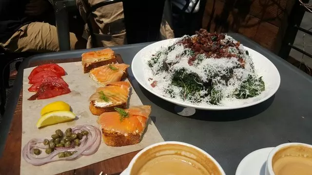 Darwin Cafe
