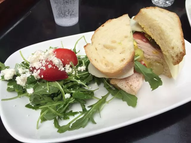 Darwin Cafe