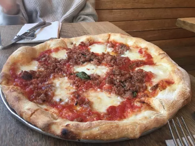 Pizzeria Delfina - San Francisco