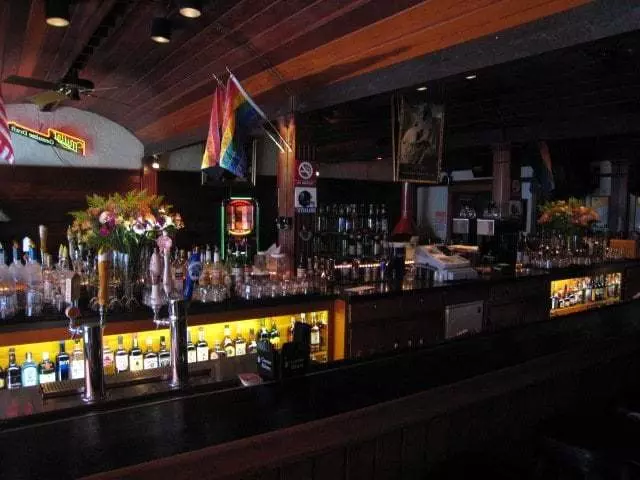 Last Call Bar