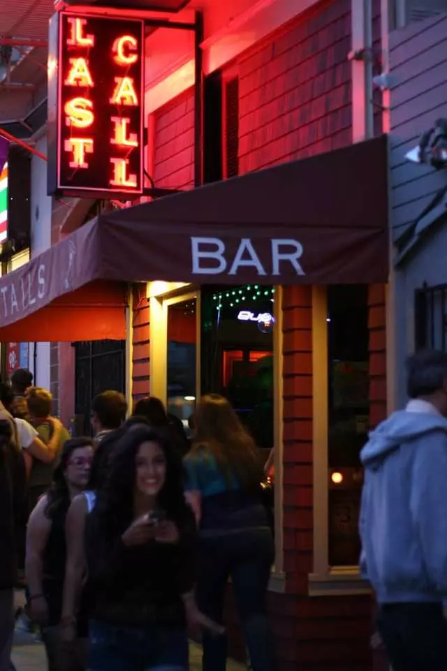 Last Call Bar