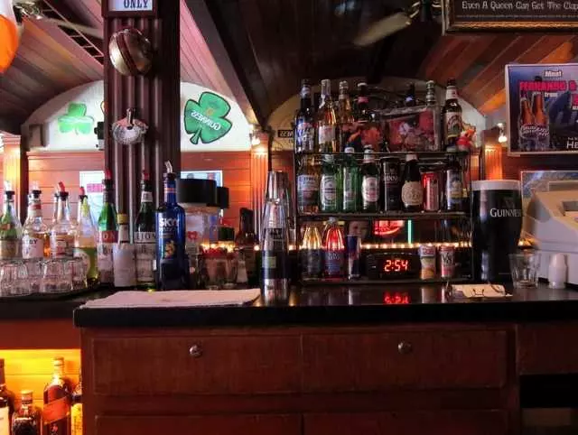 Last Call Bar