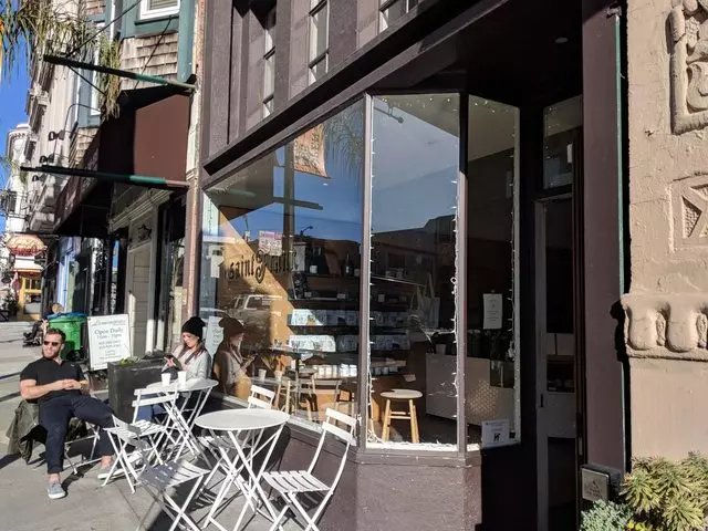 Saint Frank Coffee