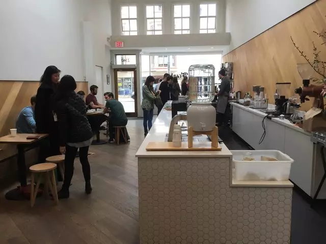 Saint Frank Coffee