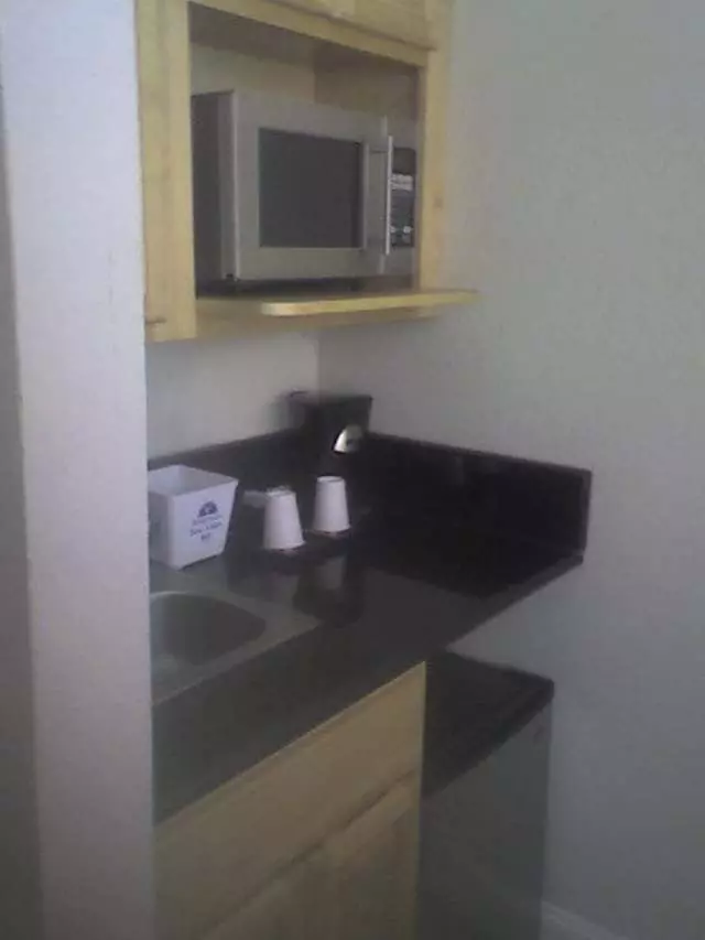 Americas Best Value Inn & Suites - SoMa