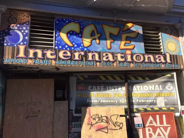 Cafe International