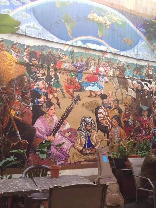 Cafe International