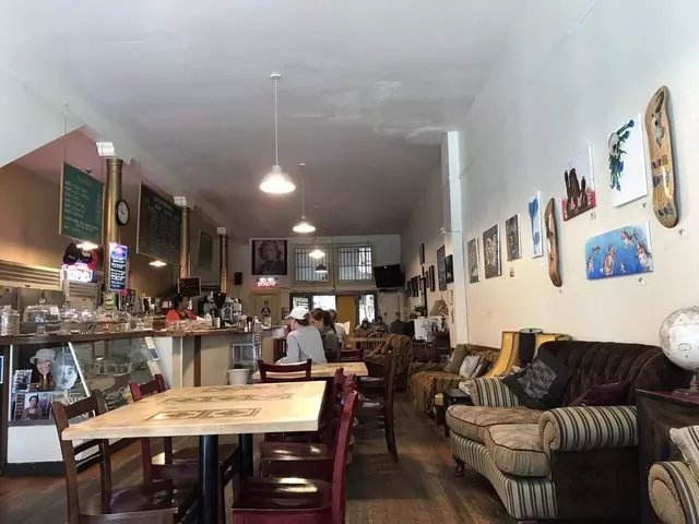 Cafe International