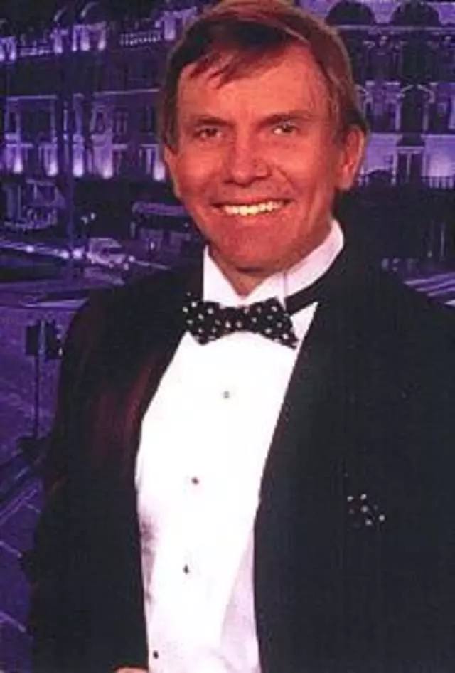 Allen L Hasse, DDS