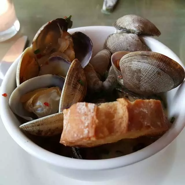 Bar Crudo