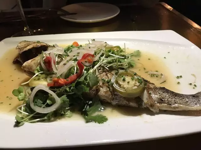 Bar Crudo