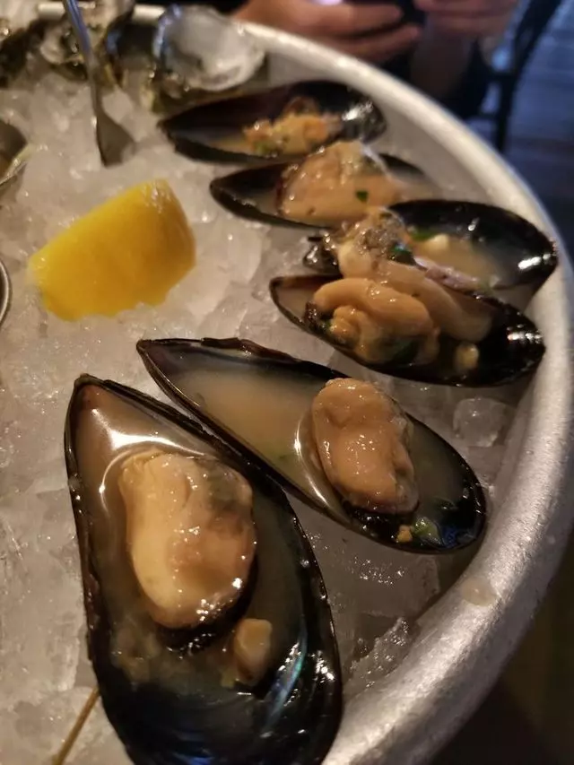Bar Crudo