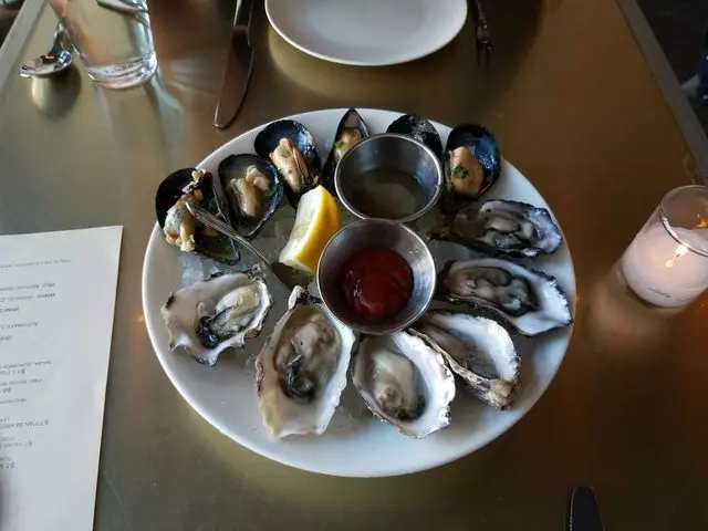 Bar Crudo