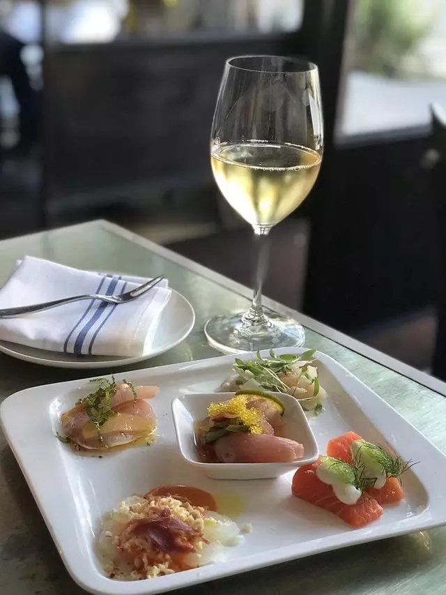 Bar Crudo