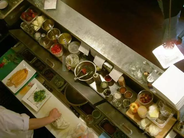 Bar Crudo