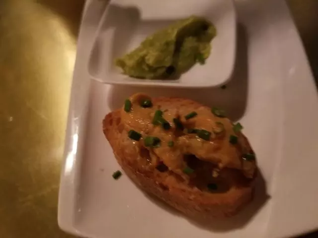 Bar Crudo
