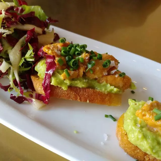 Bar Crudo