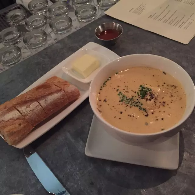 Bar Crudo