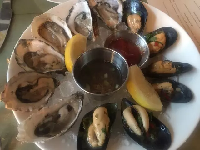 Bar Crudo