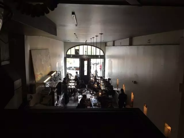 Bar Crudo