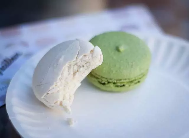 Chantal Guillon Macarons