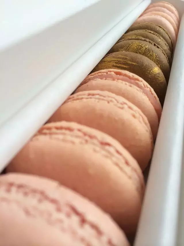 Chantal Guillon Macarons