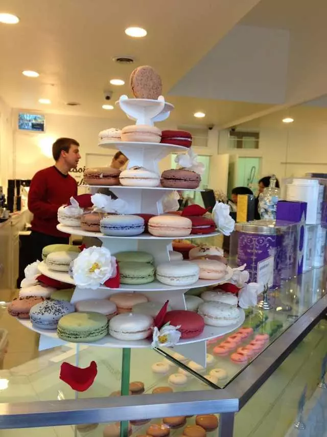 Chantal Guillon Macarons