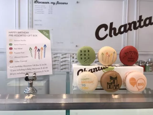 Chantal Guillon Macarons