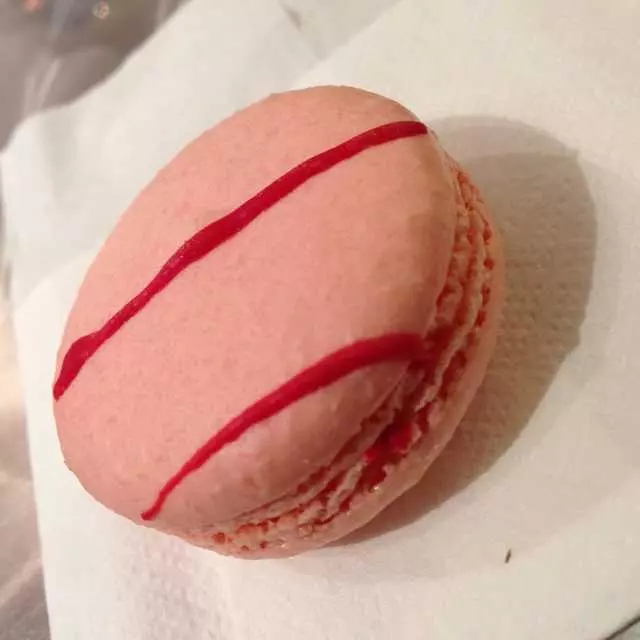 Chantal Guillon Macarons