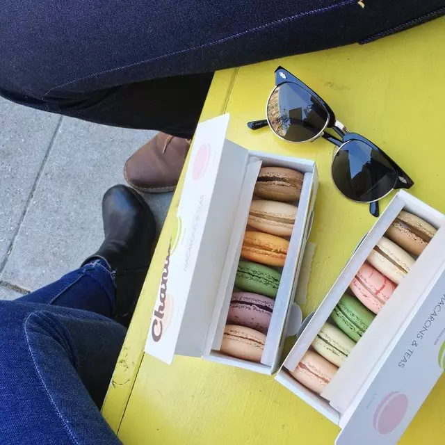 Chantal Guillon Macarons