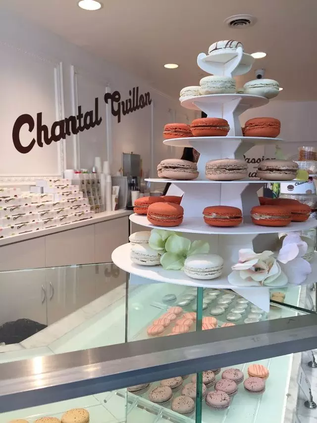 Chantal Guillon Macarons