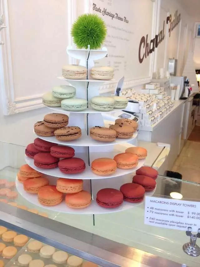 Chantal Guillon Macarons