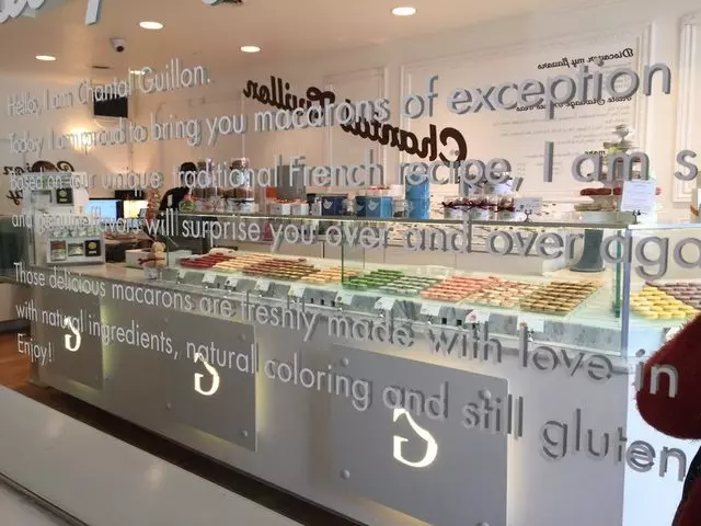 Chantal Guillon Macarons