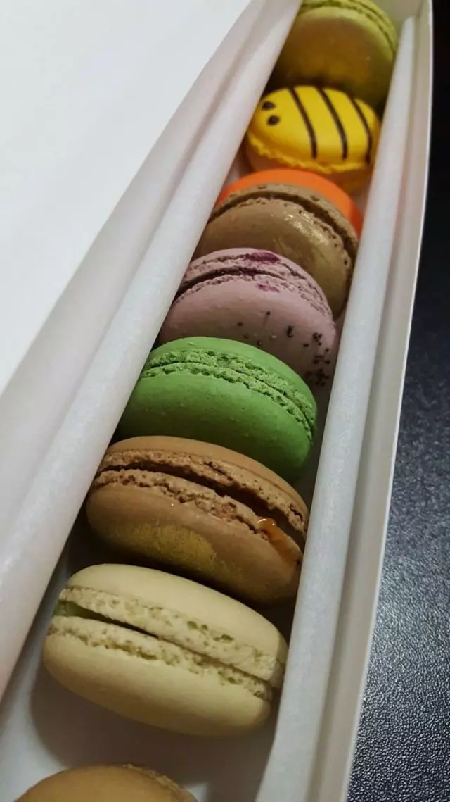 Chantal Guillon Macarons