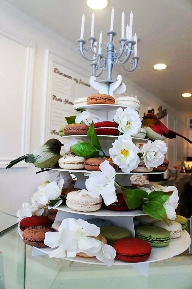 Chantal Guillon Macarons