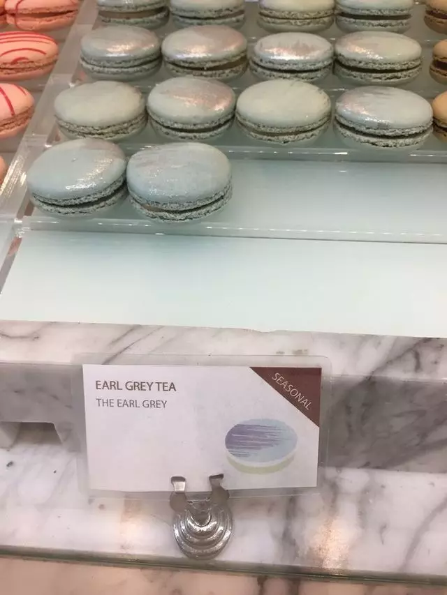 Chantal Guillon Macarons