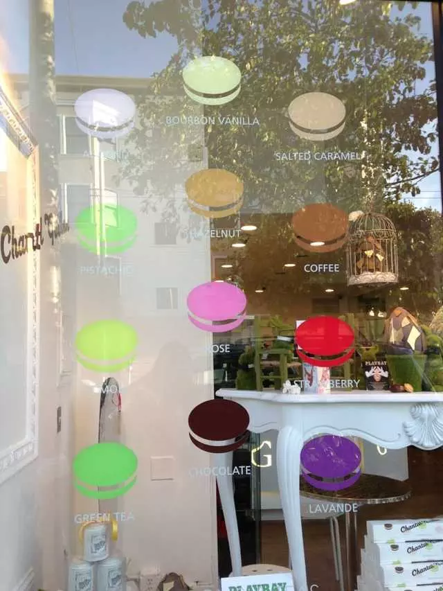 Chantal Guillon Macarons