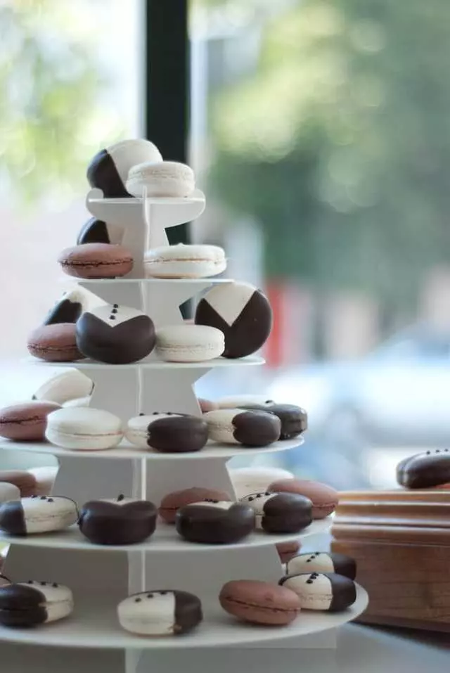 Chantal Guillon Macarons