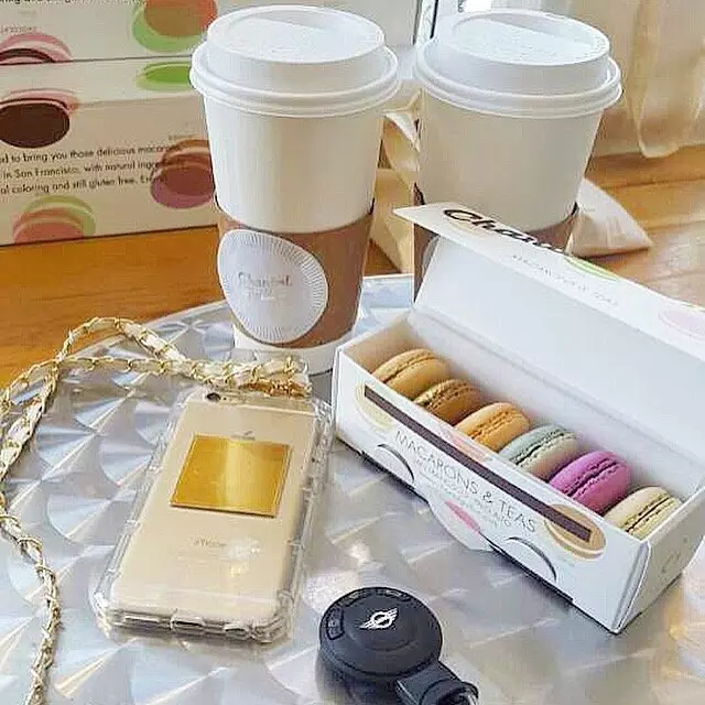 Chantal Guillon Macarons