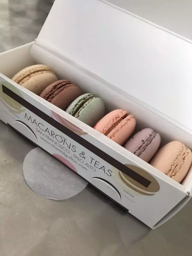 Chantal Guillon Macarons