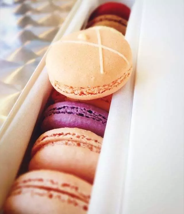 Chantal Guillon Macarons